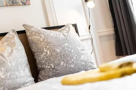 2bedroom In Historic Near Nymphenburg Palace Апартаменты *